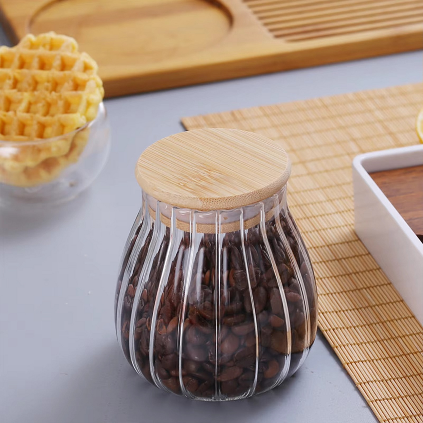 Glass Storage Jar with Airtight Lid and Food-Safe Design for Dry Ingredients