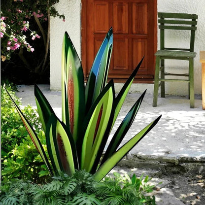 Metal Agave Sculpture with Rustic Finish for Indoor and Outdoor Spaces