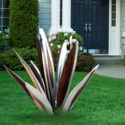 Metal Agave Sculpture with Rustic Finish for Indoor and Outdoor Spaces