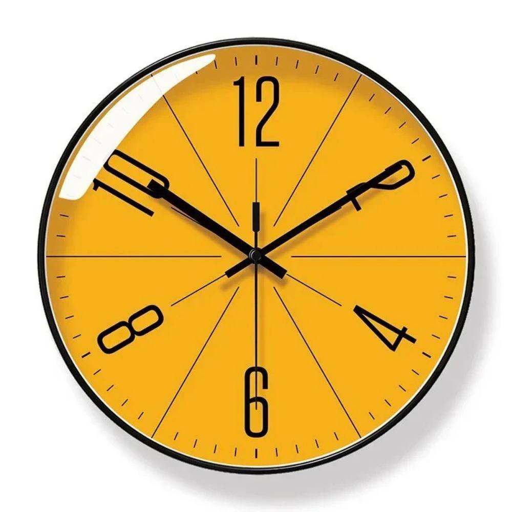 Silent Quartz Wall Clock with Minimalist Design for Modern Spaces