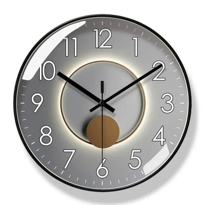 Silent Quartz Wall Clock with Minimalist Design for Modern Spaces