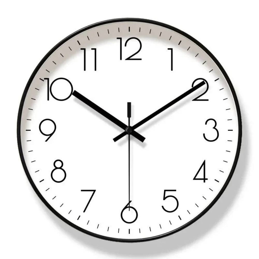 Silent Quartz Wall Clock with Minimalist Design for Modern Spaces